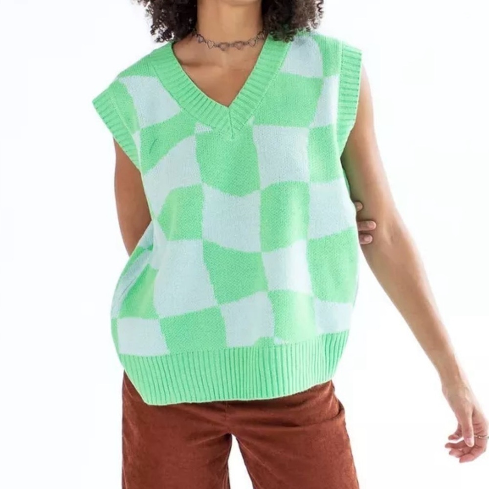 Double Zero Oversized Green White Checker Sweater Vest Size Medium